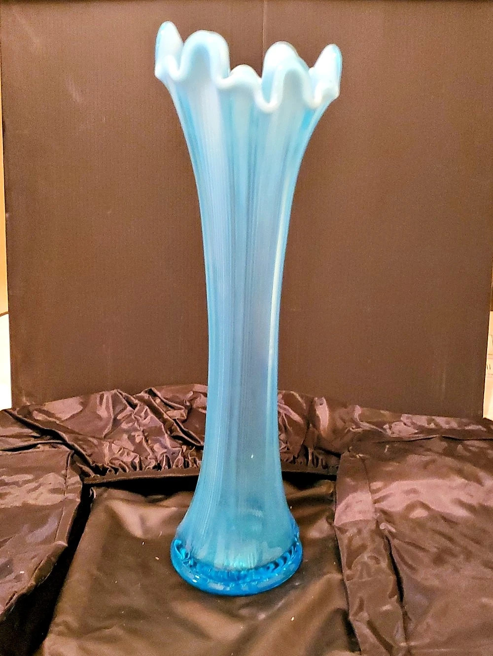 Fenton Fine Rib Blue Ruffled Glass Vase